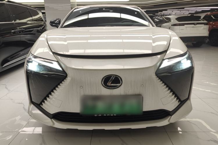 Used Lexus RZ 2023 450e All-Wheel-Drive Long-Range Version Front