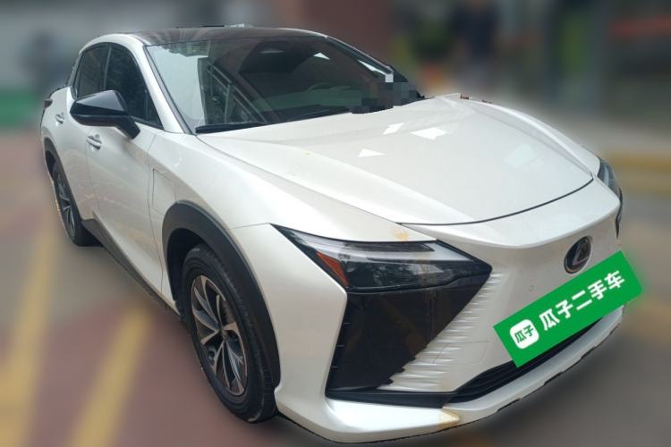 Used Lexus RZ 2023 450e All-Wheel Drive Luxury Edition Front Right 45 Deg