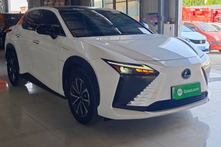 Used Lexus RZ 2023 450e All-Wheel Drive Luxury Edition Front Right 45 Deg