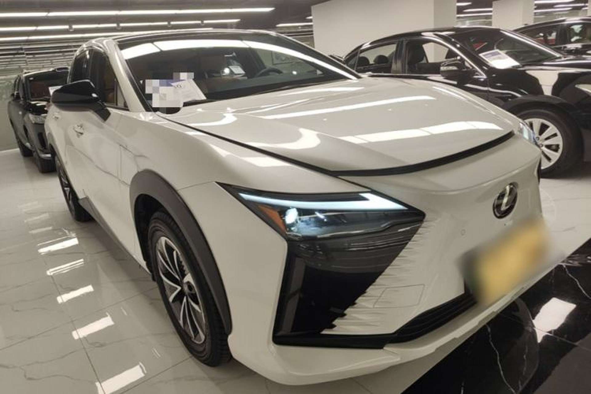 Used Lexus RZ 2023 450e All-Wheel Drive Luxury Edition Front Right 45 Deg