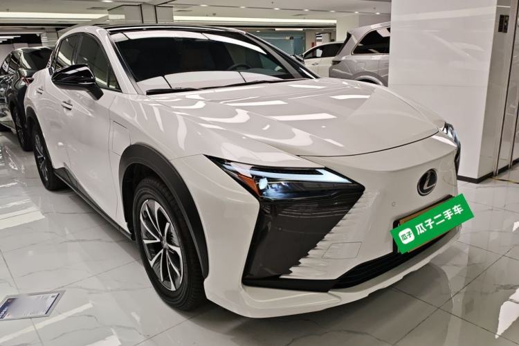 Used Lexus RZ 2023 450e All-Wheel Drive Luxury Edition Front Right 45 Deg