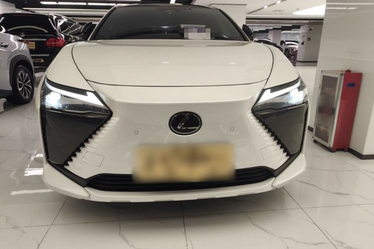 Used Lexus RZ 2023 450e All-Wheel Drive Luxury Edition Front