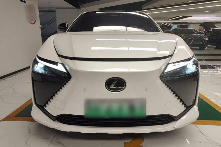 Used Lexus RZ 2023 450e All-Wheel Drive Luxury Edition Front