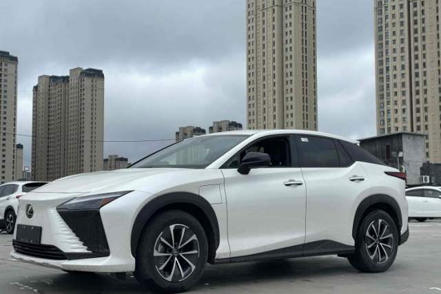 Used Lexus RZ 2023 450e All-Wheel-Drive Long-Range Version
