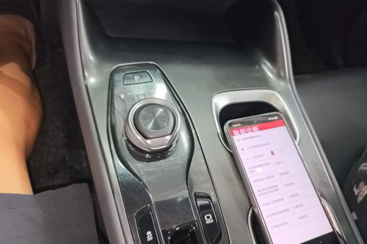 Used Lexus RZ 2023 450e All-Wheel-Drive Long-Range Version Gear Lever