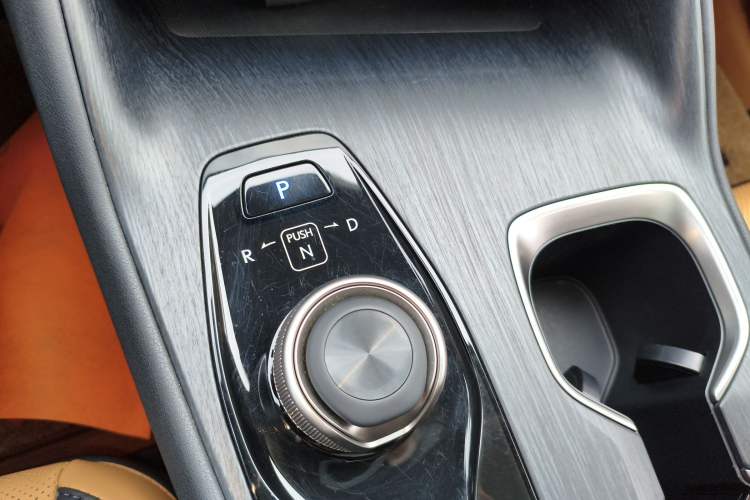 Used Lexus RZ 2023 450e All-Wheel Drive Luxury Edition Gear Lever