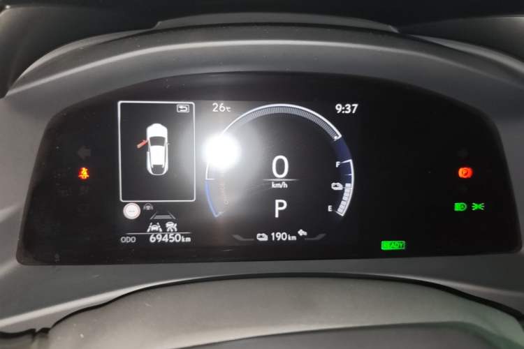 Used Lexus RZ 2023 450e All-Wheel-Drive Long-Range Version Instrument Cluster