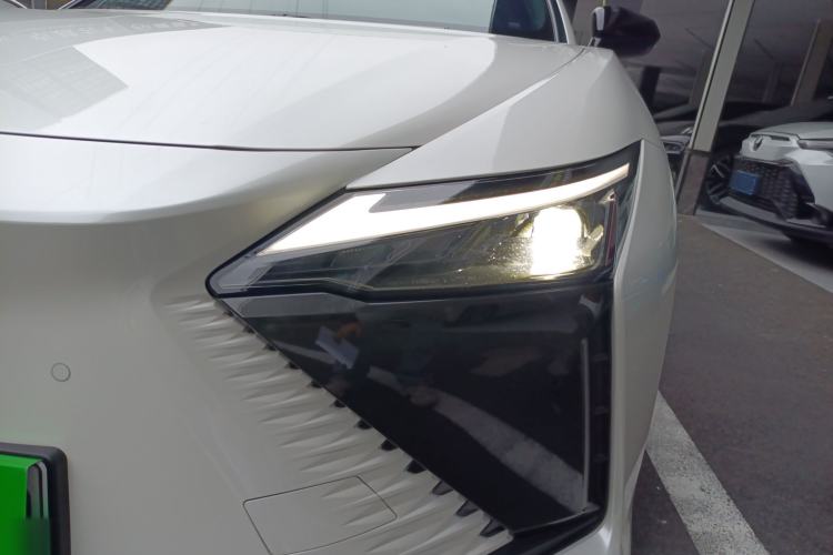 Used Lexus RZ 2023 450e All-Wheel Drive Luxury Edition Left Front Headlight