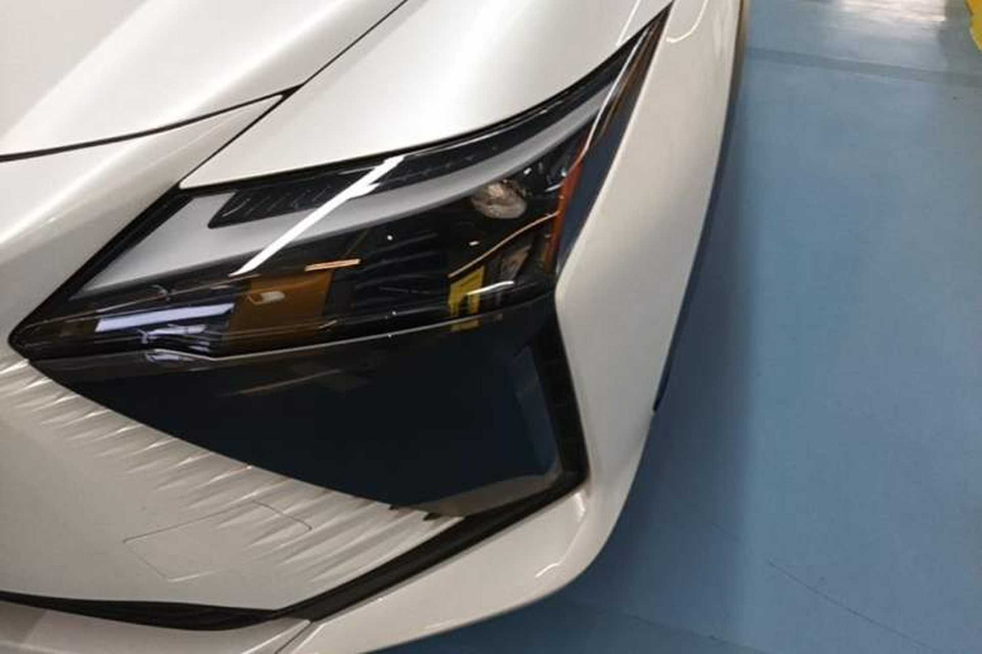 Used Lexus RZ 2023 450e All-Wheel Drive Luxury Edition Left Front Headlight