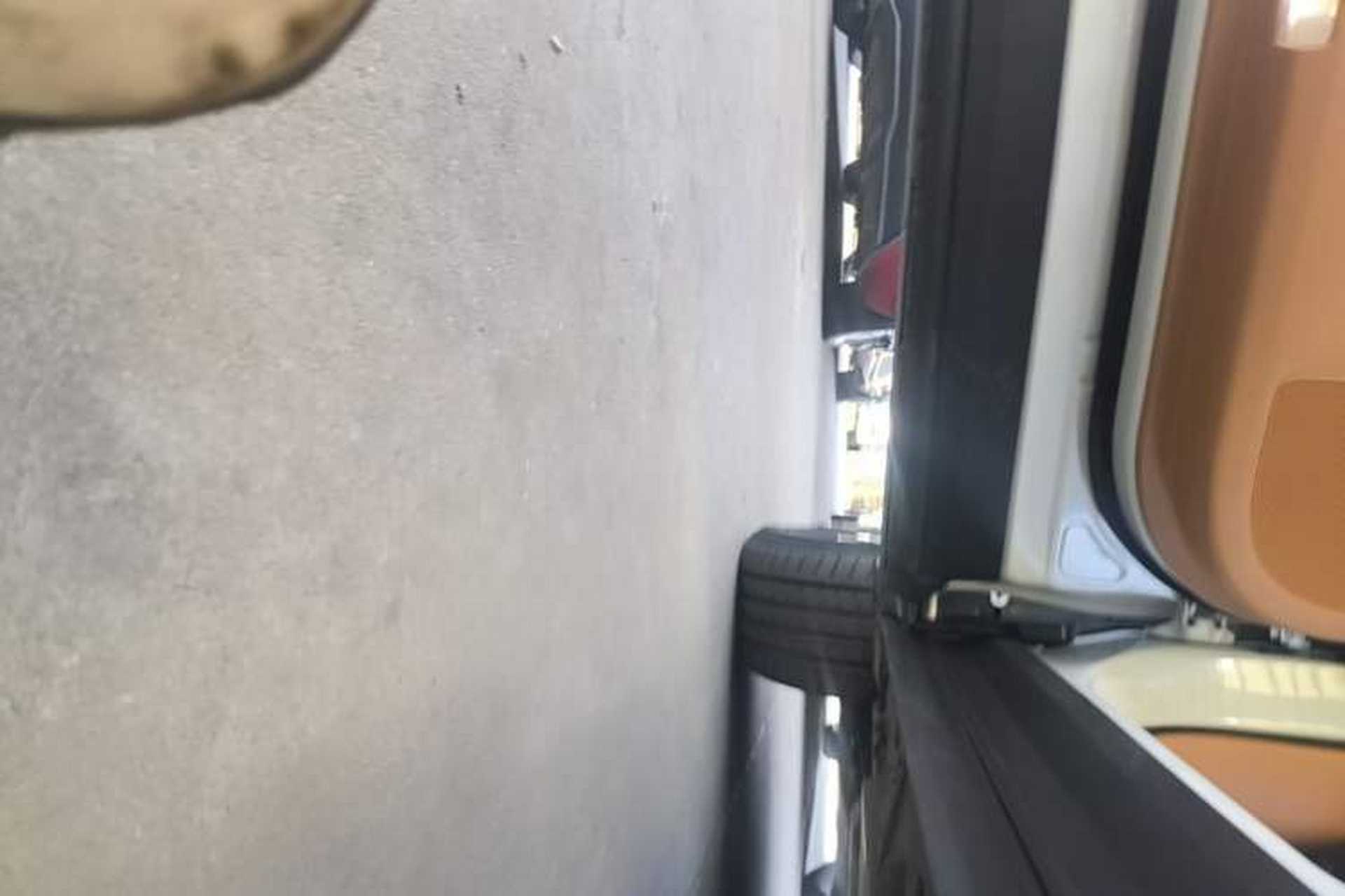 Used Lexus RZ 2023 450e All-Wheel Drive Luxury Edition Left Side Sill