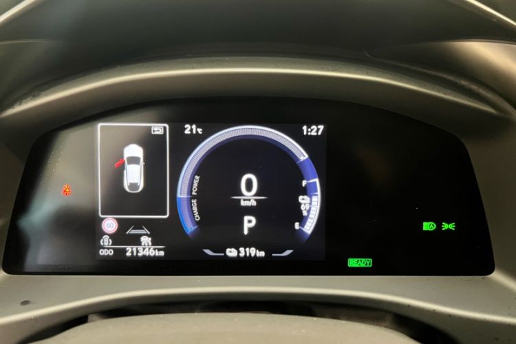 Used Lexus RZ 2023 450e All-Wheel Drive Luxury Edition Odometer Close Up