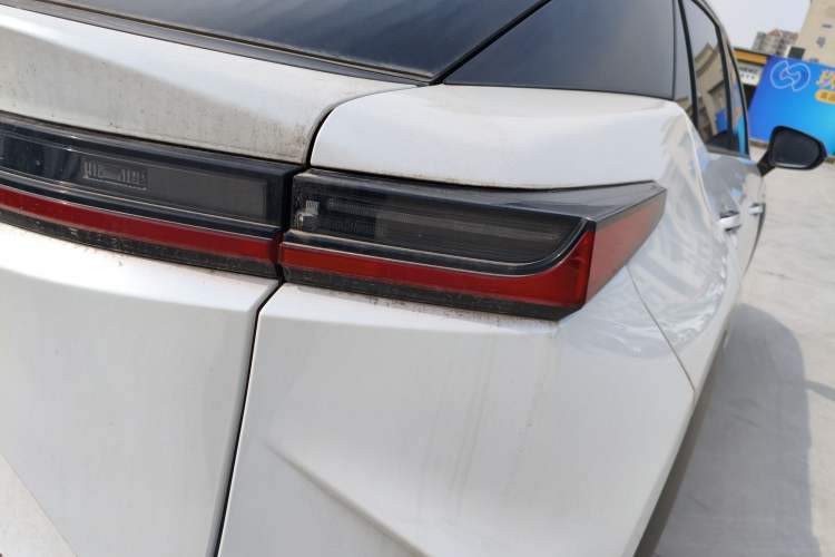 Used Lexus RZ 2023 450e All-Wheel Drive Luxury Edition Right Rear Taillight