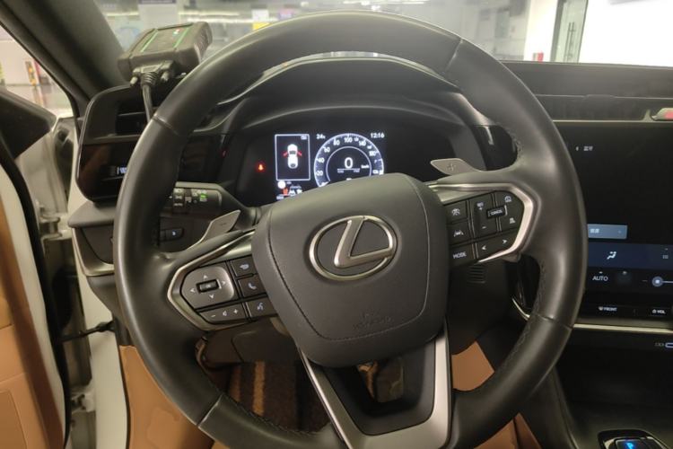 Used Lexus RZ 2023 450e All-Wheel Drive Luxury Edition Steering Wheel