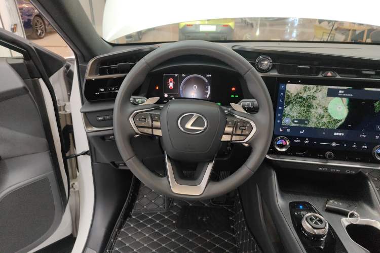 Used Lexus RZ 2023 450e All-Wheel Drive Luxury Edition Steering Wheel