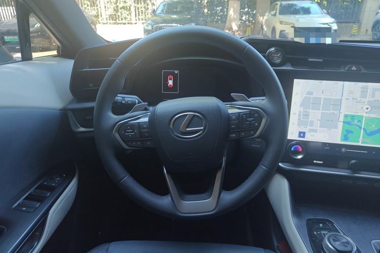 Used Lexus RZ 2023 450e All-Wheel-Drive Luxury Edition Steering Wheel