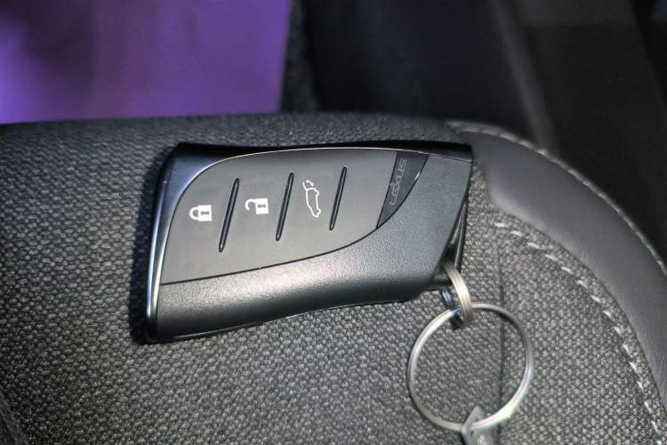 Used Lexus RZ 2023 450e All-Wheel-Drive Long-Range Version Vehicle Key