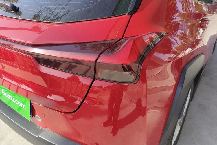 Used Lexus UX 2020 260h Explore & Adventure Edition Exterior 6