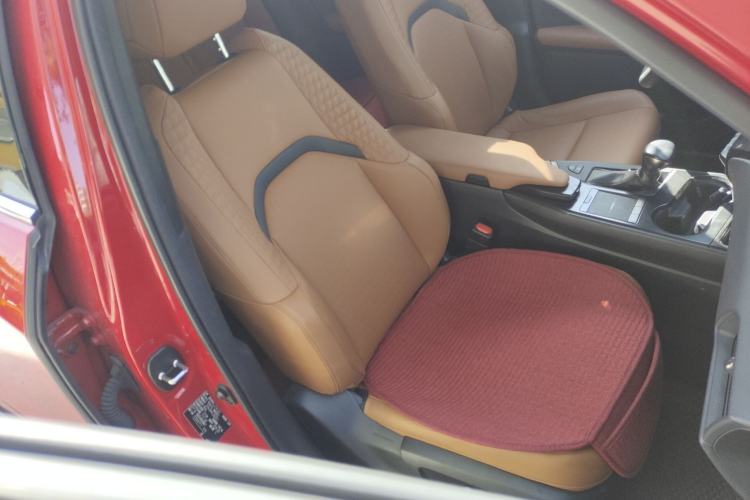 Used Lexus UX 2020 260h Explore & Adventure Edition Right Front Seat