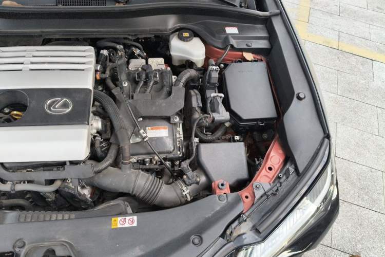 Used Lexus UX 2019 260h Explore-Cool Edition China V Standard Engine Bay Left
