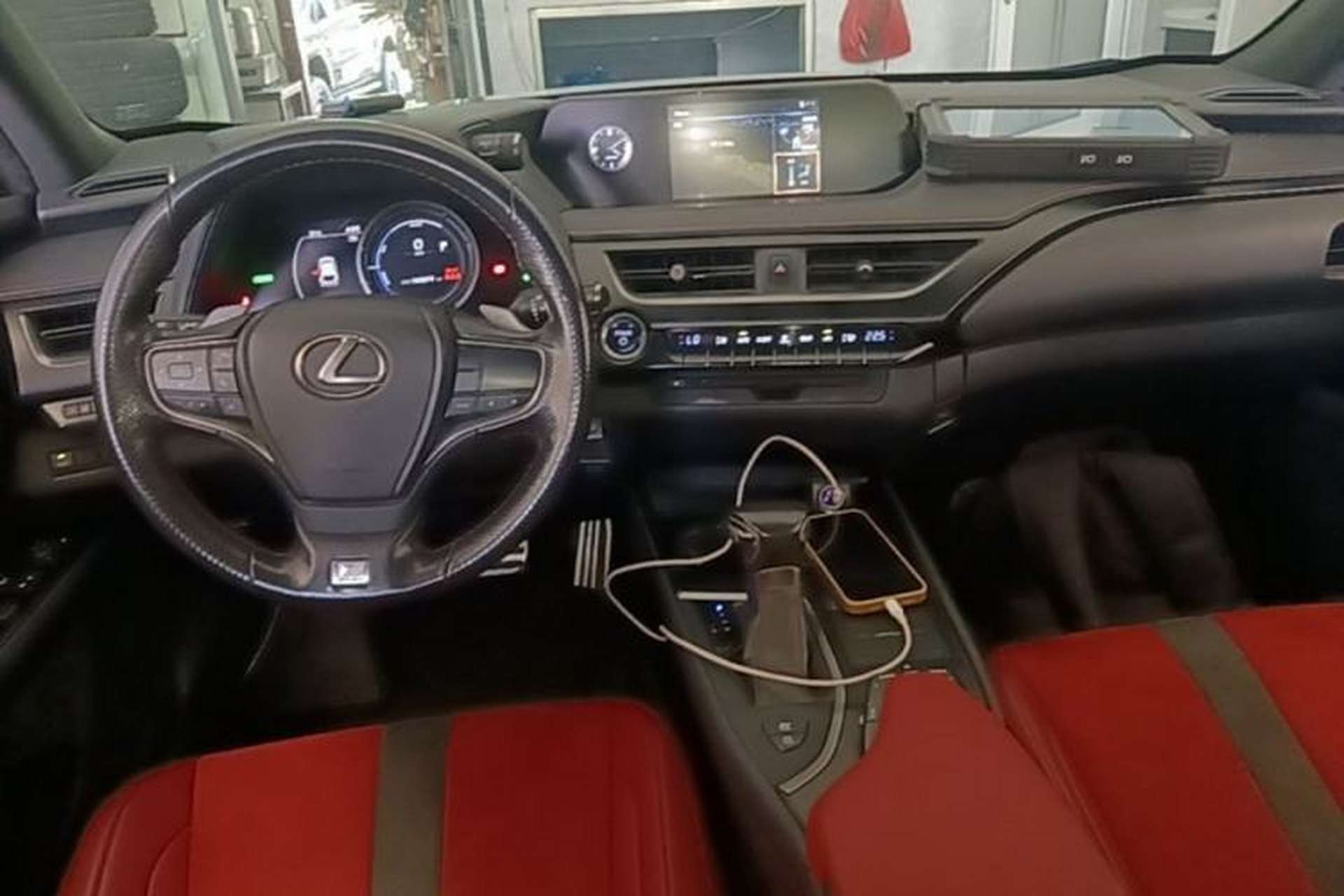 Used Lexus UX 2019 260h F SPORT Version China VI Standard Center Console