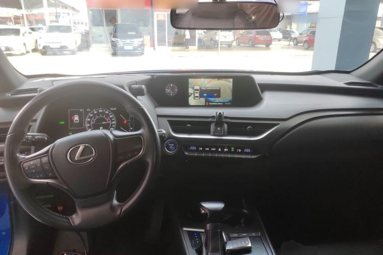 Used Lexus UX 2019 260h Explore-Cool Edition China VI Standard Center Console