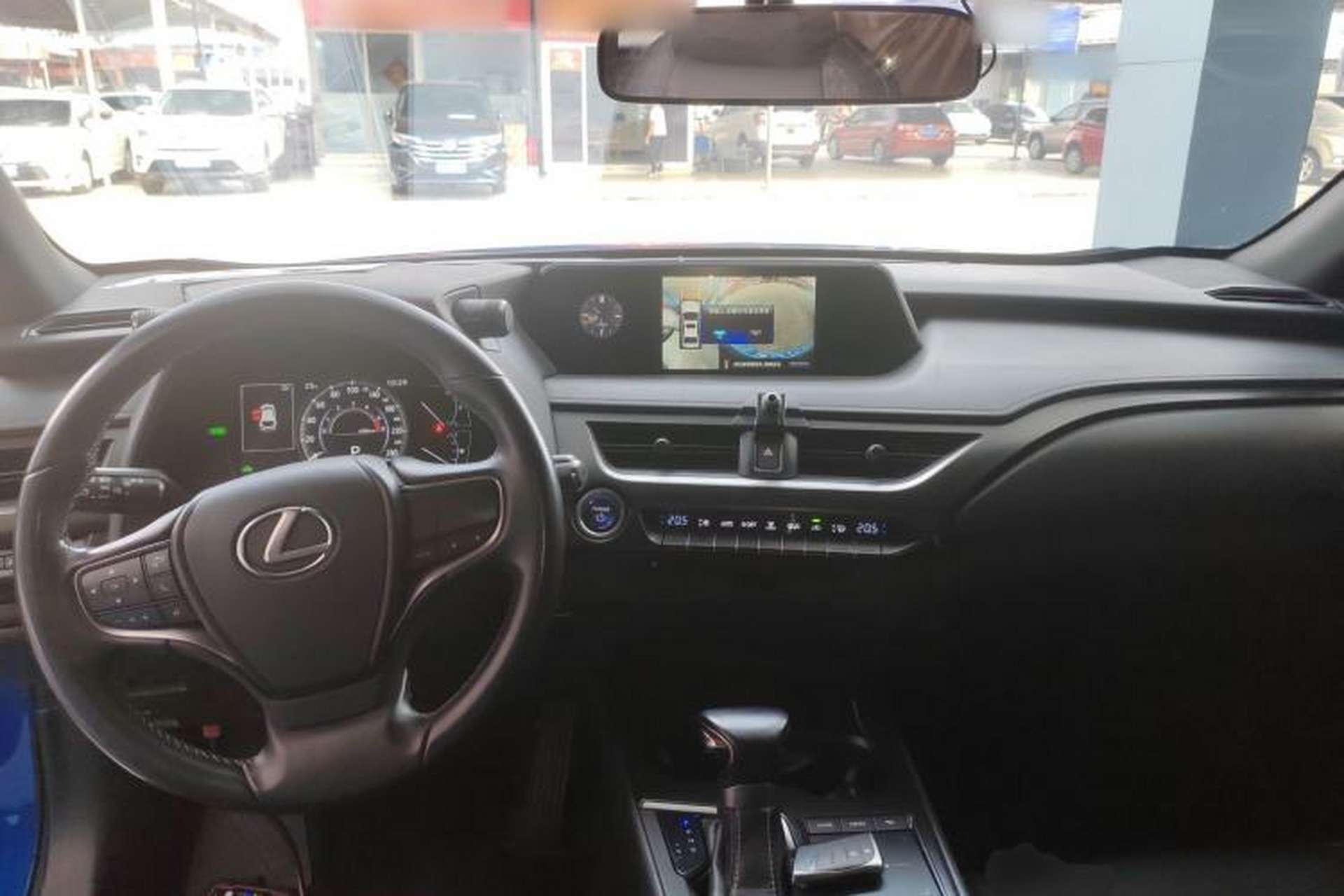 Used Lexus UX 2019 260h Explore-Cool Edition China VI Standard Center Console