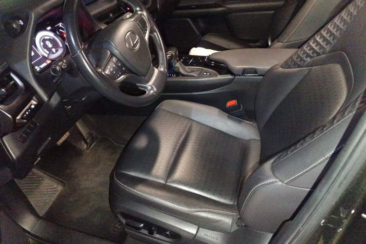 Used Lexus UX 2019 260h Explore·Fun Edition China VI Standard Driver Seat