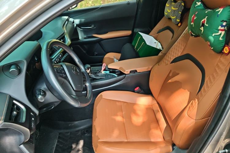 Used Lexus UX 2019 260h Explore-Cool Edition China VI Standard Left Front Seat