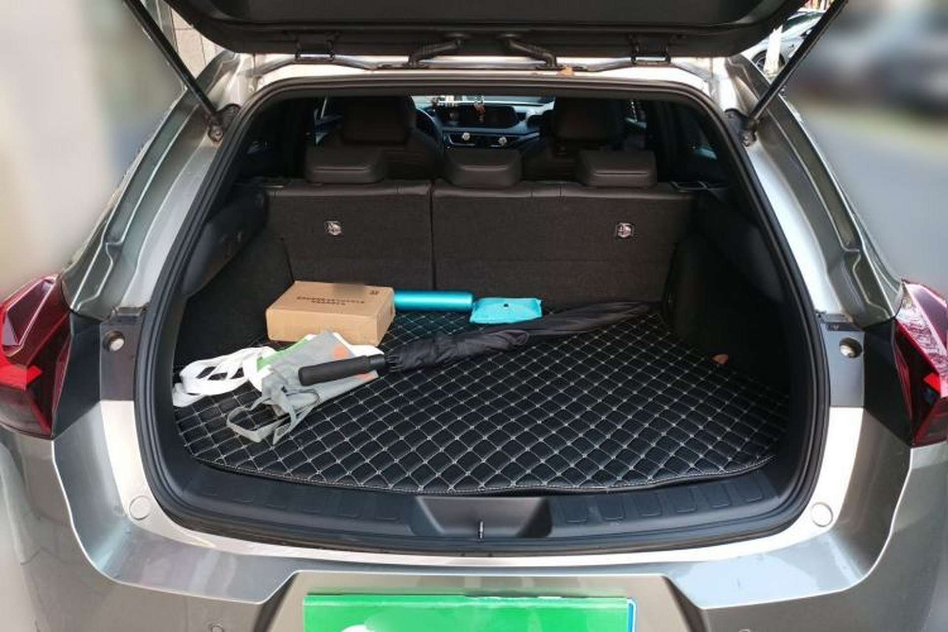 Used Lexus UX 2019 260h Explore-Edition China V Standard Trunk