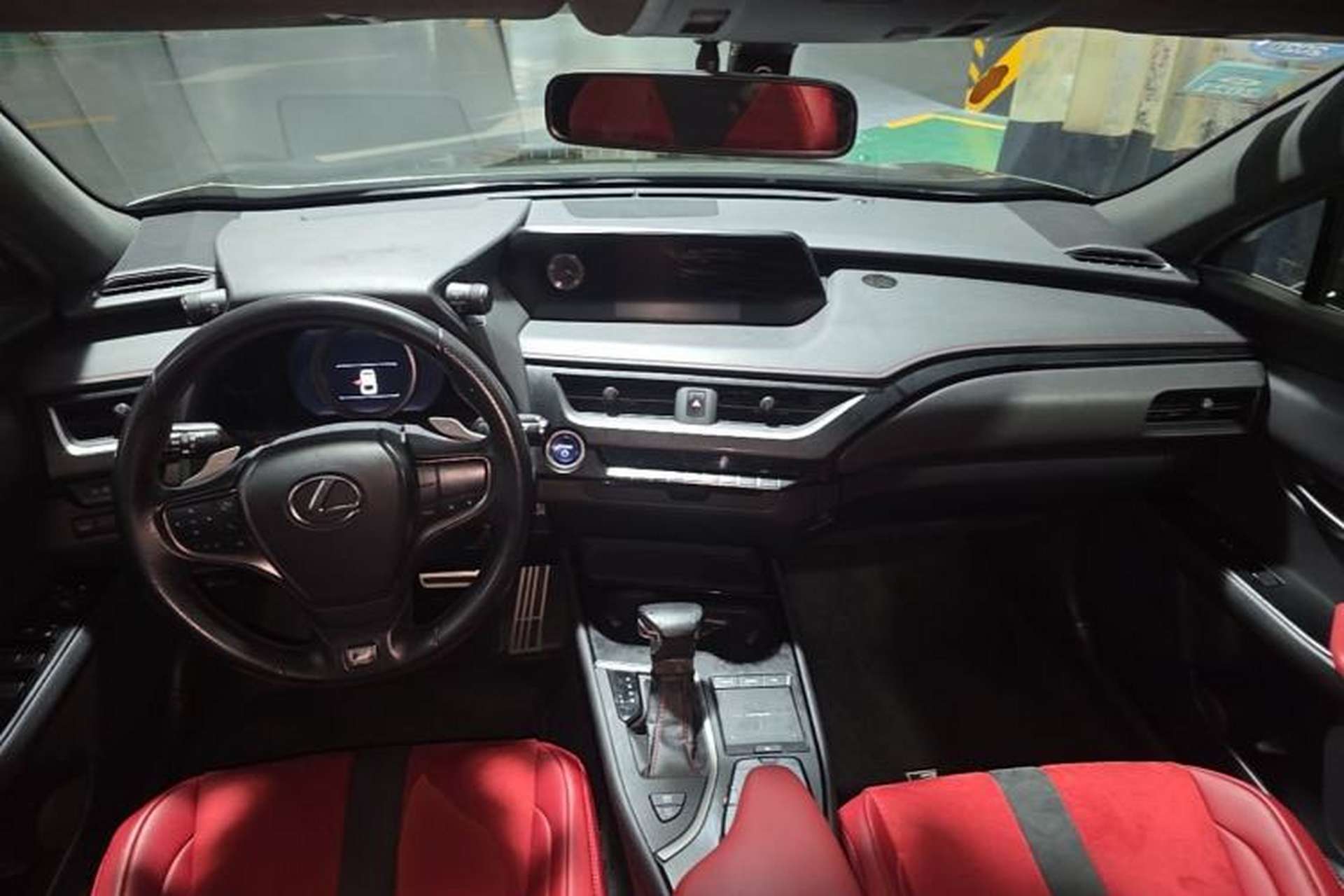 Used Lexus UX 2019 260h F SPORT Version China VI Standard Center Console