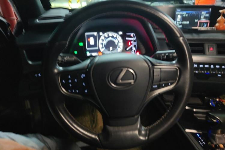 Used Lexus UX 2019 260h Explore·Fun Edition China VI Standard Steering Wheel