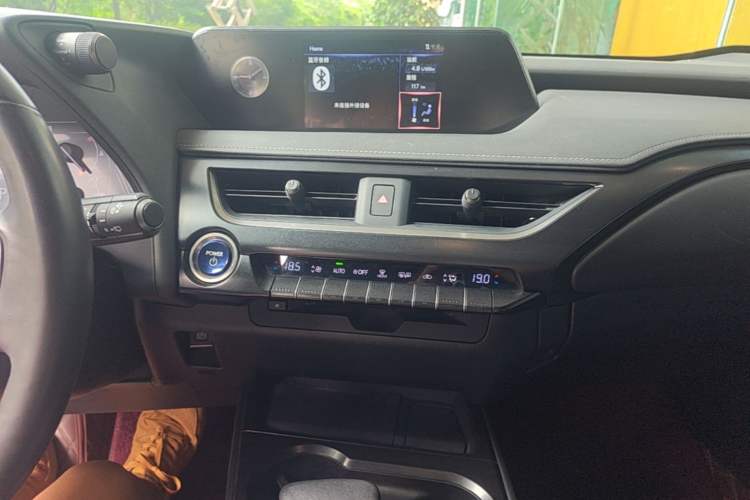 Used Lexus UX 2019 260h Explore·Fun Edition China VI Standard Audio And AC Panel