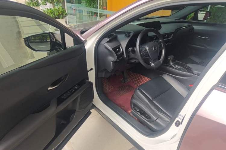 Used Lexus UX 2019 260h Explore·Fun Edition China VI Standard Driver Seat