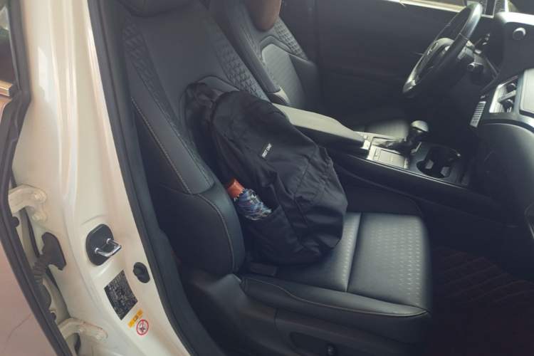 Used Lexus UX 2019 260h Explore·Fun Edition China VI Standard Right Front Seat