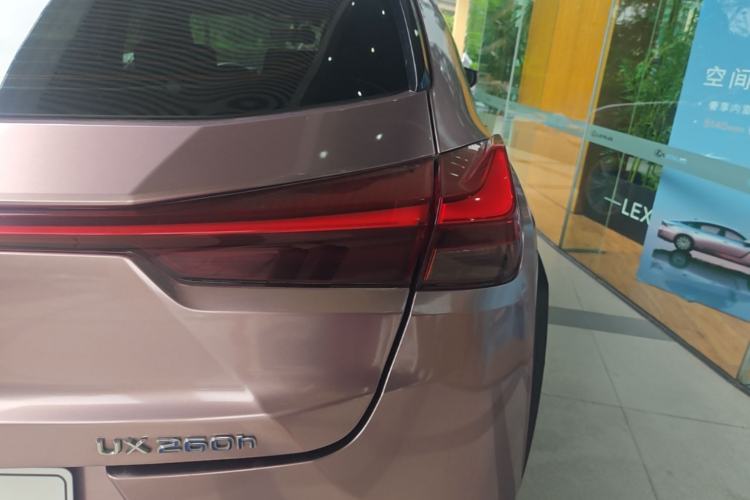 Used Lexus UX 2019 260h Explore·Fun Edition China VI Standard Right Rear Taillight