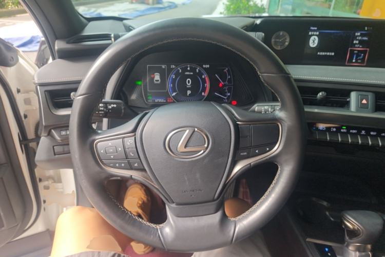 Used Lexus UX 2019 260h Explore·Fun Edition China VI Standard Steering Wheel