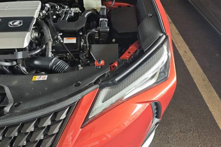 Used Lexus UX 2019 260h Explore-Edition China V Standard Engine Bay Left