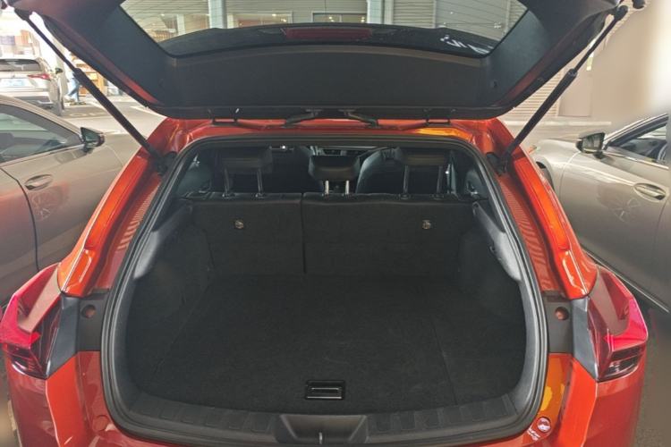 Used Lexus UX 2019 260h Explore-Edition China V Standard Trunk