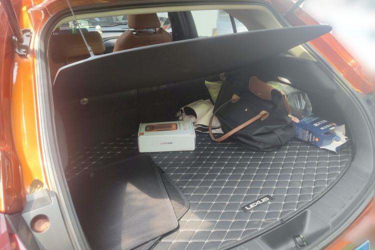 Used Lexus UX 2019 260h Explore·Fun Edition China VI Standard Trunk
