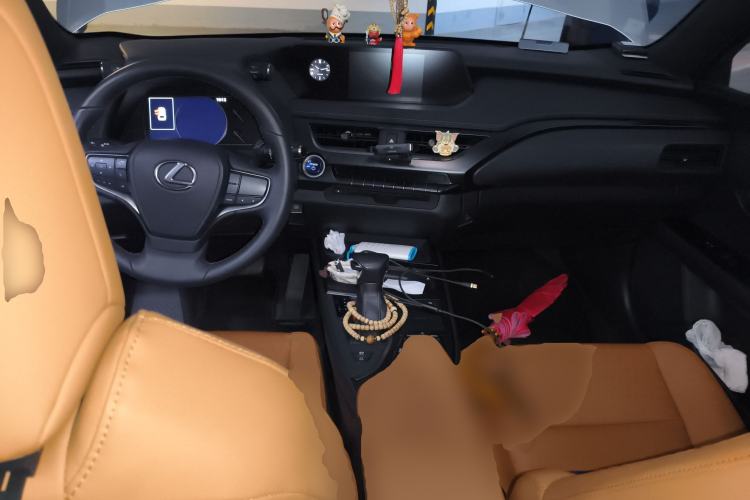 Used Lexus UX 2019 260h Explore·Fun Edition China VI Standard Center Console