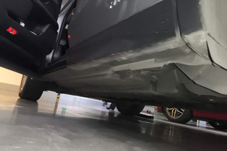 Used Lexus UX 2019 260h Explore·Fun Edition China VI Standard Chassis Rear Left