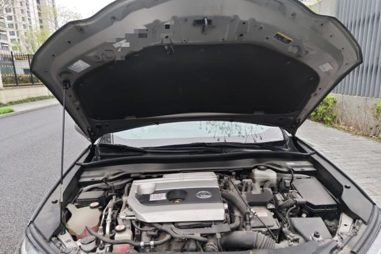 Used Lexus UX 2019 260h Explore-Edition China V Standard Engine Bay