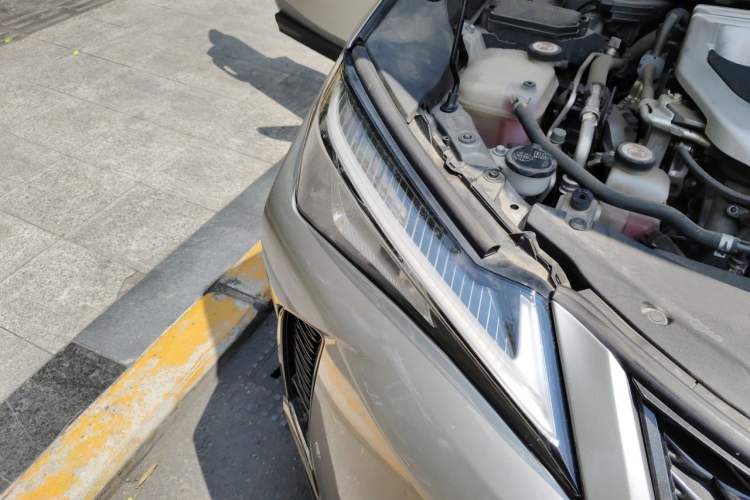 Used Lexus UX 2019 260h F SPORT Version China V Standard Exterior 3