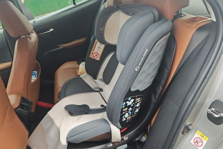 Used Lexus UX 2019 260h Explore-Edition China V Standard Left Rear Seat
