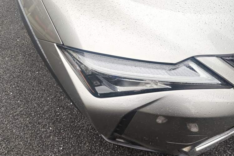 Used Lexus UX 2019 260h Explore-Edition China V Standard Right Front Headlight