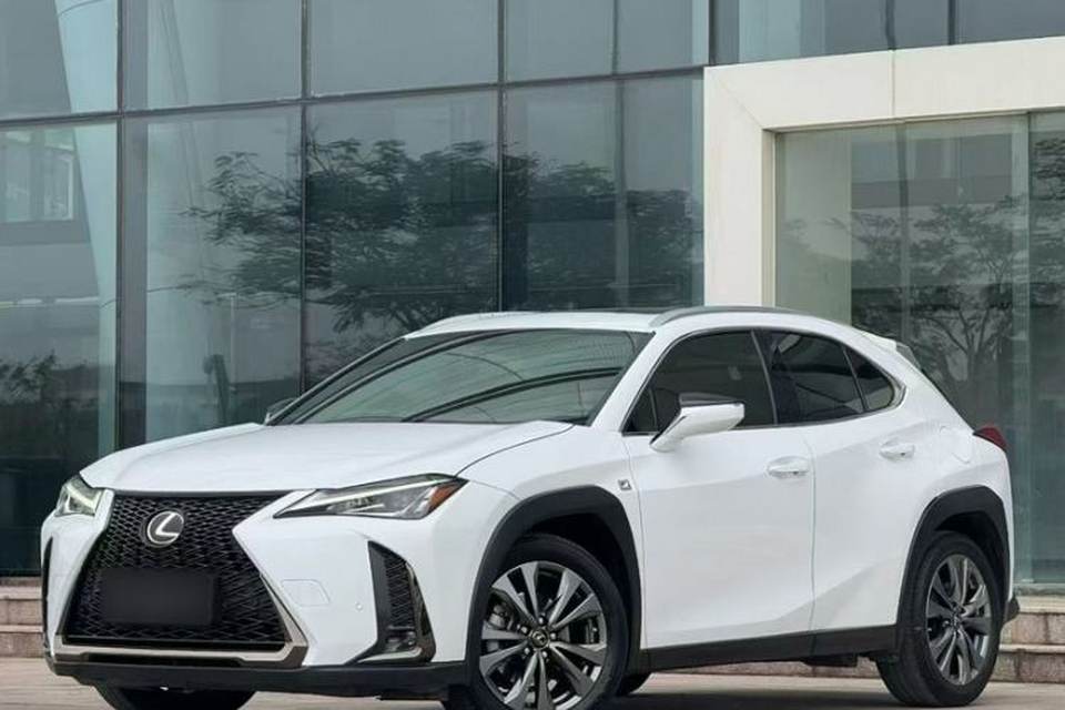 Lexus UX 2019