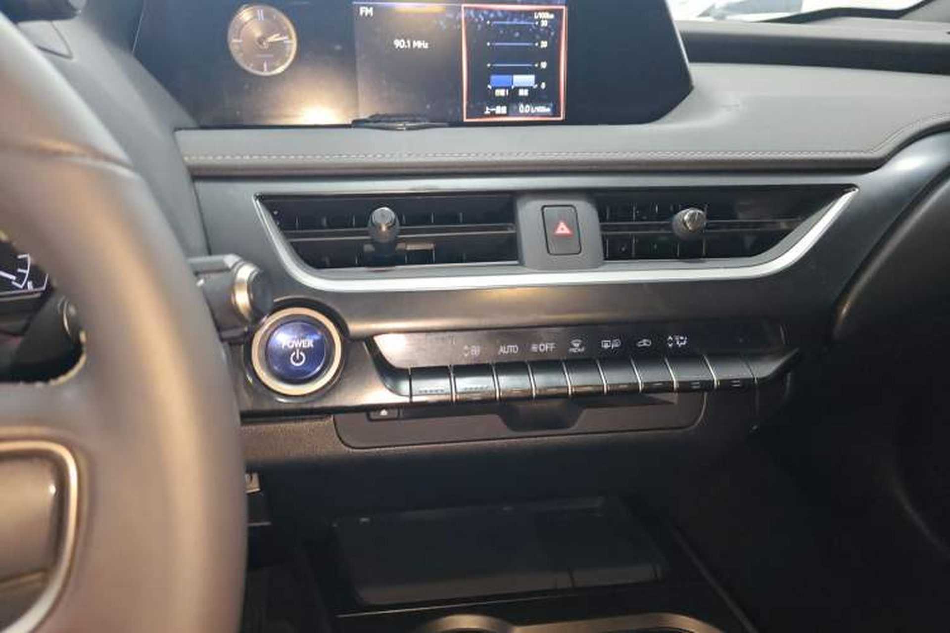 Used Lexus UX 2019 260h Explore-Cool Edition China VI Standard Audio And AC Panel