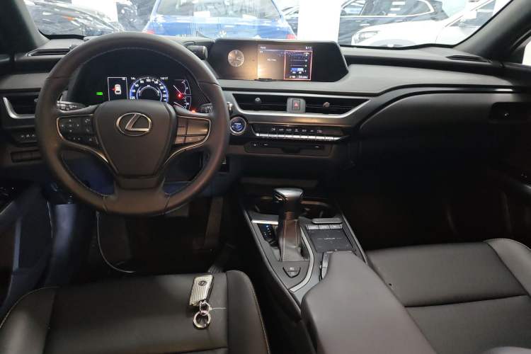 Used Lexus UX 2019 260h Explore-Cool Edition China VI Standard Center Console