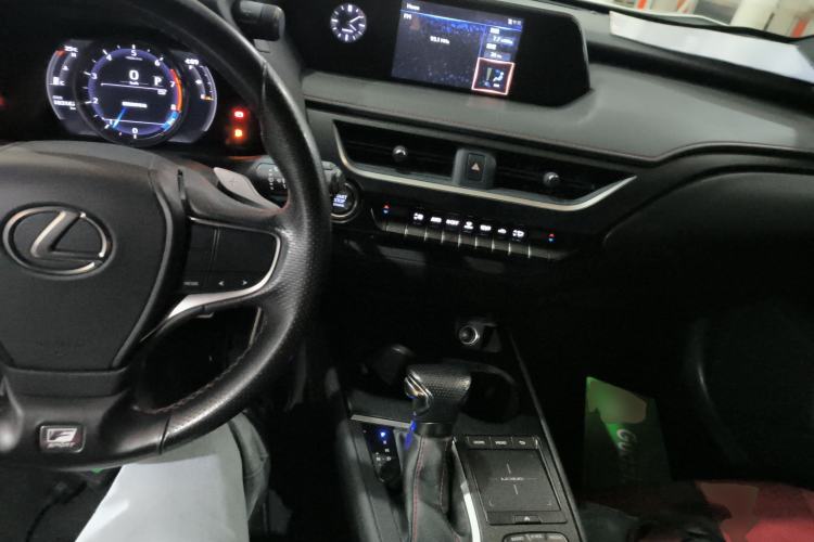 Used Lexus UX 2019 200 F SPORT Version Center Console