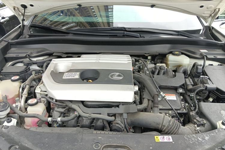 Used Lexus UX 2019 260h Explore-Cool Edition China VI Standard Engine Bay
